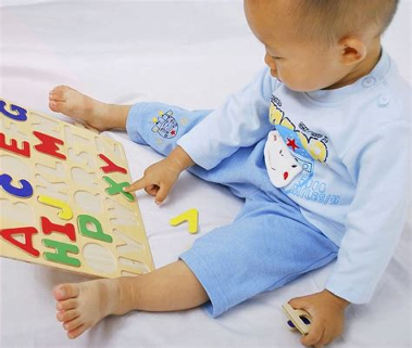 宝宝早教学画画