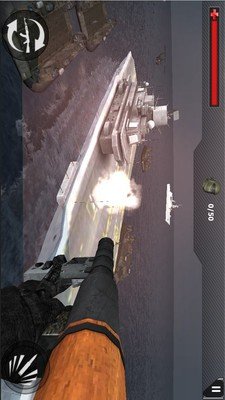 直升机攻击航母