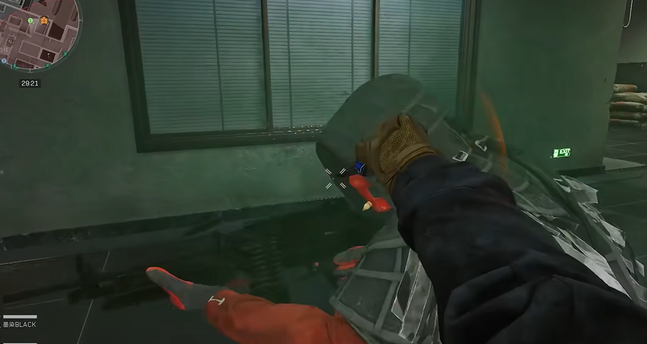 三角洲行动铁门怎么上去 三角洲行动铁门怎么上去